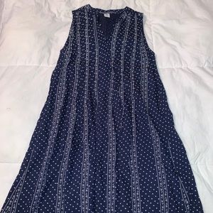 Old Navy Knee Length V Neck Dress